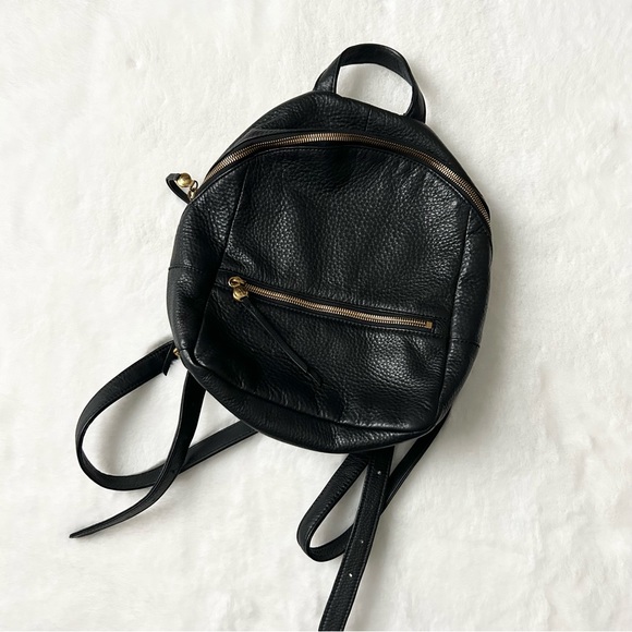 HOBO Handbags - Hobo Round Mini Black Leather Backpack